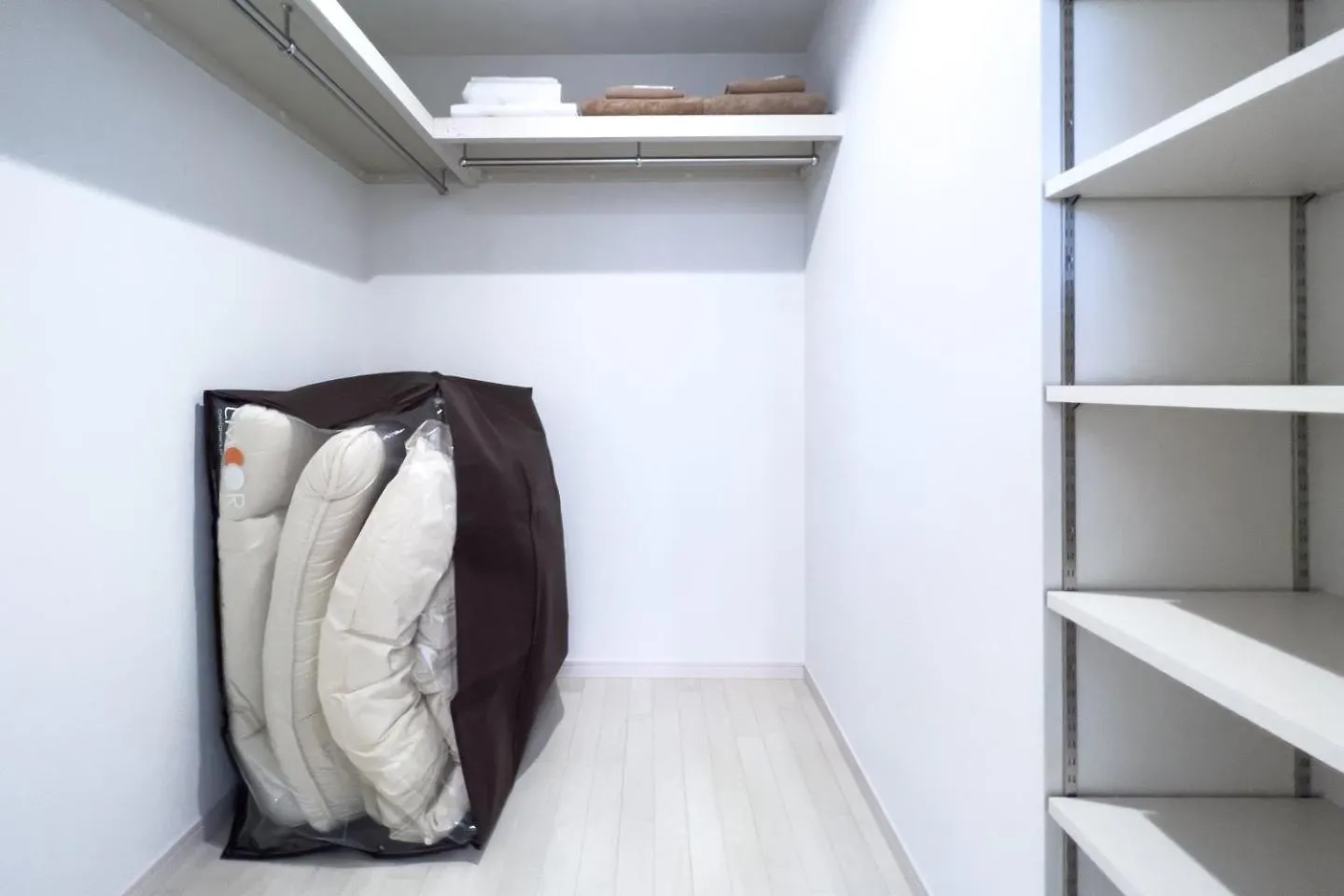 Toggle Bunkyo Korakuen Apartment Tokyo