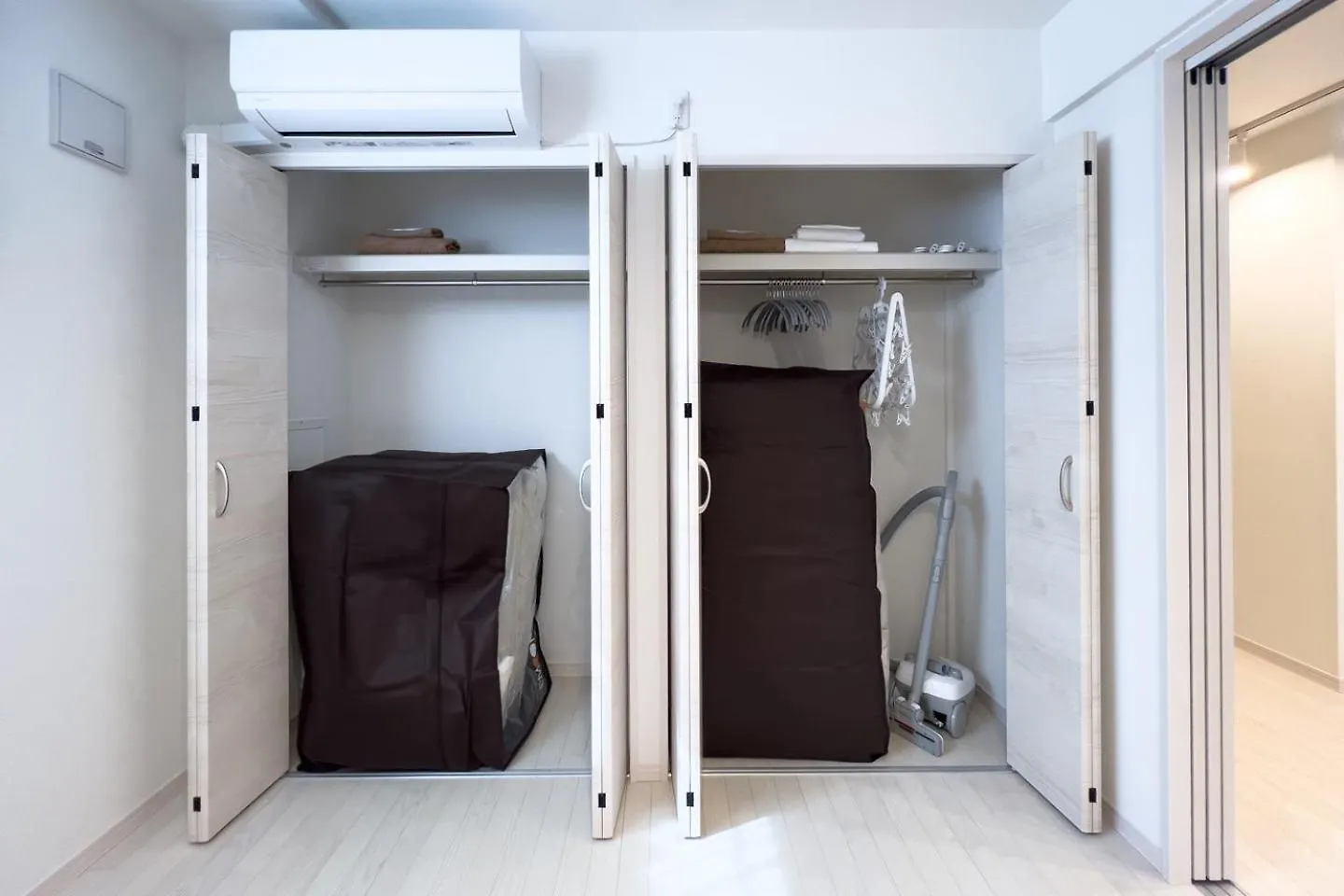 Toggle Bunkyo Korakuen Apartment Tokyo