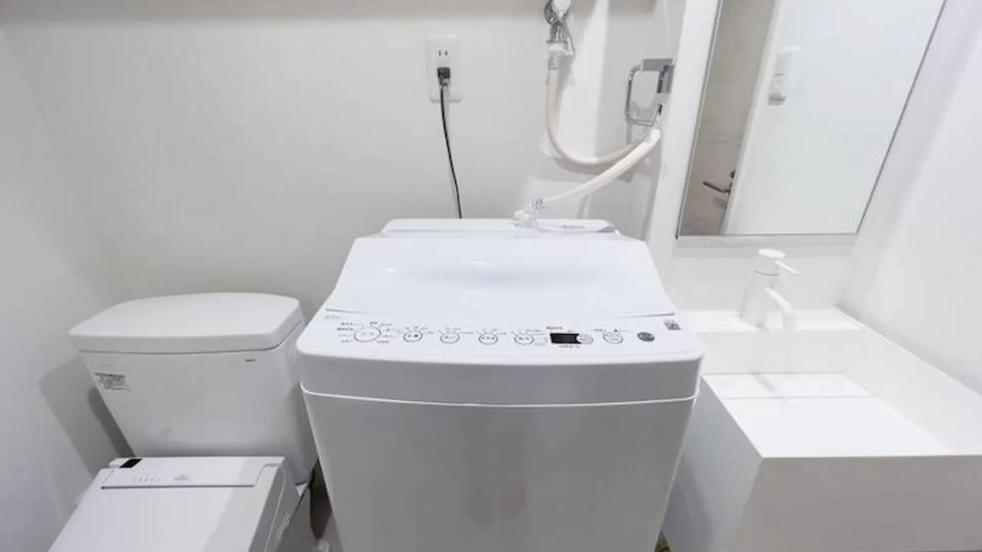 Toggle Bunkyo Korakuen Apartment Tokyo